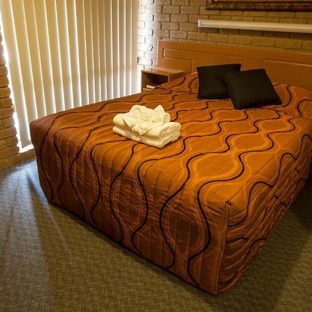 Darling Junction Motor Inn Wentworth Dış mekan fotoğraf