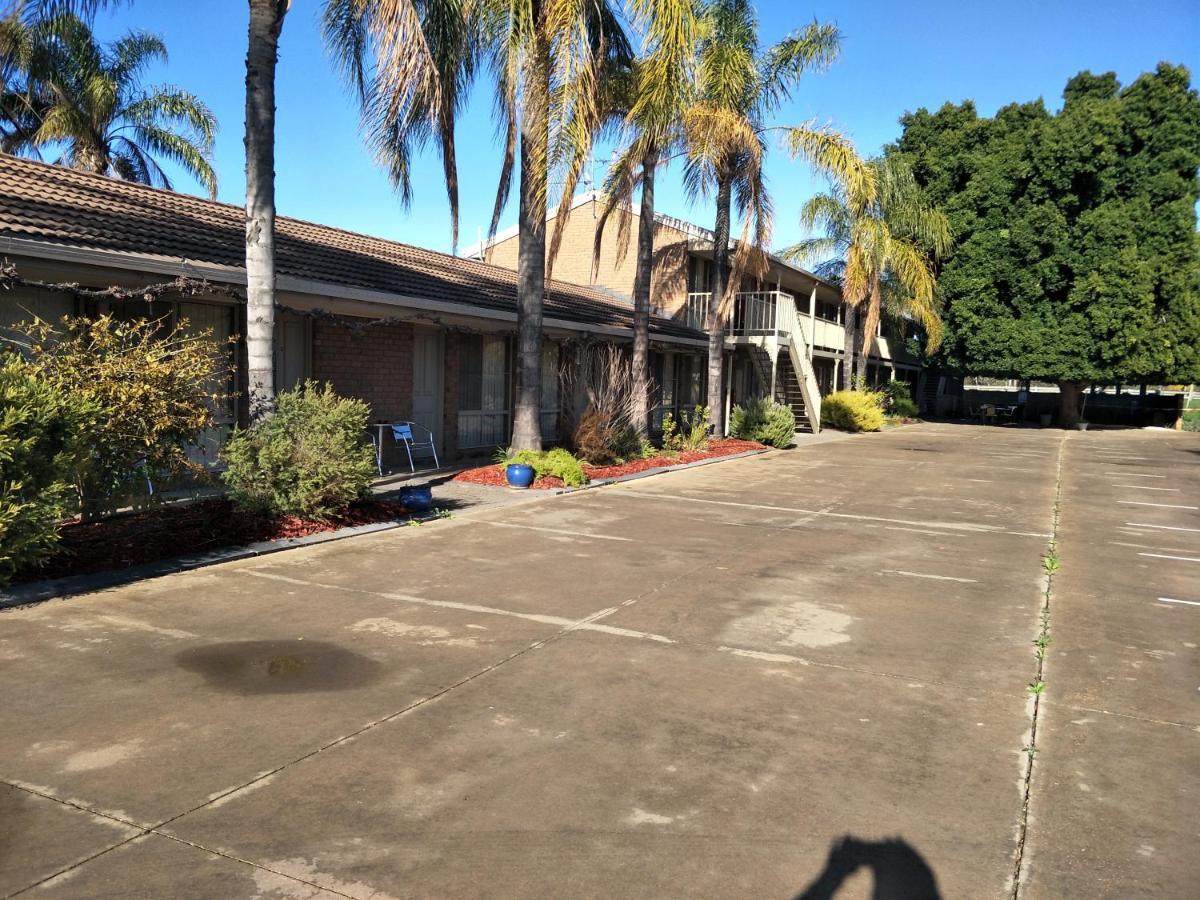 Darling Junction Motor Inn Wentworth Dış mekan fotoğraf