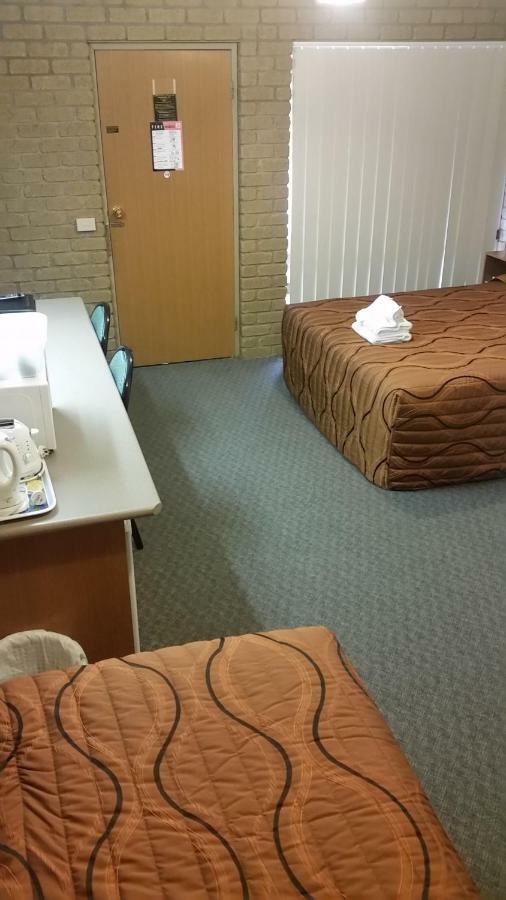 Darling Junction Motor Inn Wentworth Dış mekan fotoğraf